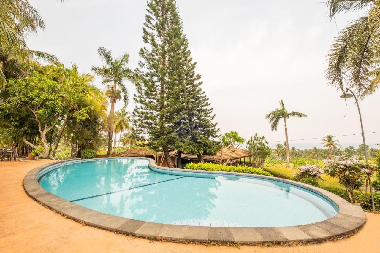 Oyo 1214 My Lagusa Hotel Cimaja Ngoại thất bức ảnh