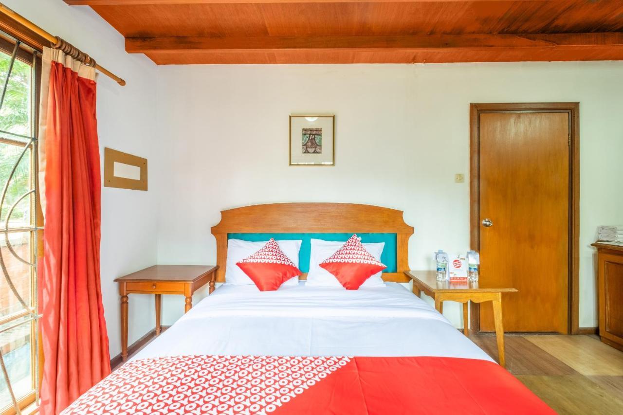 Oyo 1214 My Lagusa Hotel Cimaja Ngoại thất bức ảnh