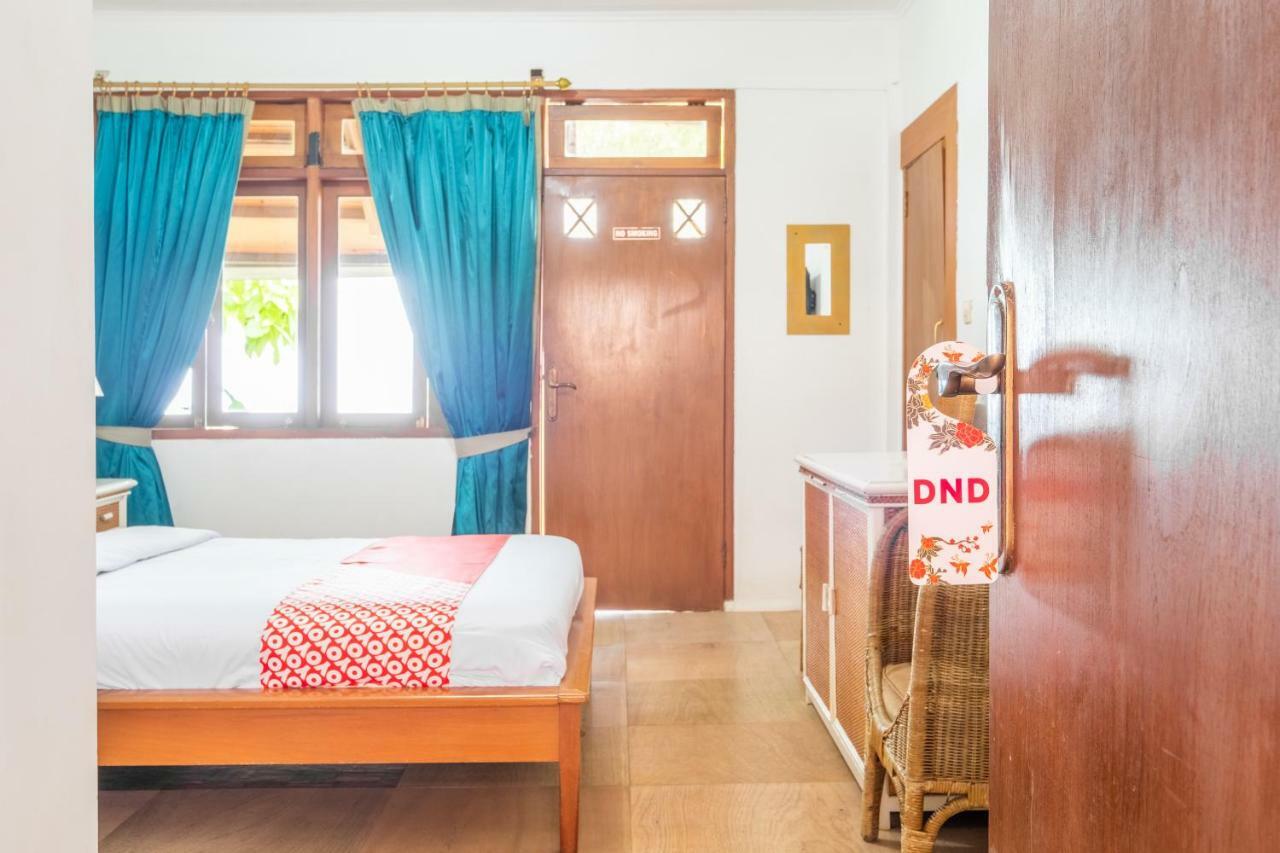 Oyo 1214 My Lagusa Hotel Cimaja Ngoại thất bức ảnh